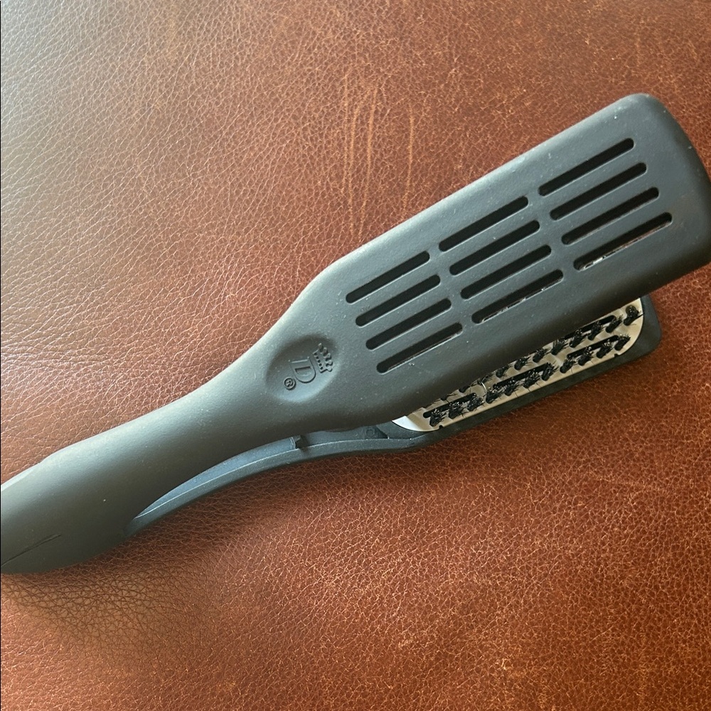 Denman Brush